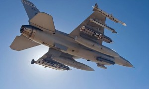 B-2首次在实战中投放GBU-57巨型钻地弹打击也门，毁灭力巨大