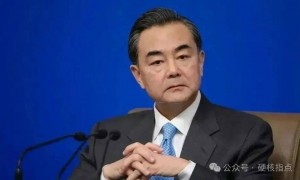 原创 
            不听话就“打”？美国态度突变，对华下达最后通牒，王 毅斩钉截铁